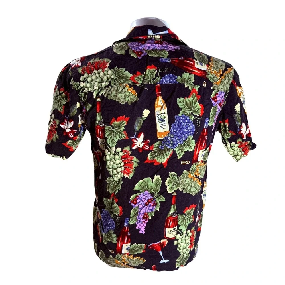 Island Collection Hawaiian Aloha Shirt Small Cocktails Grapes‎ Floral